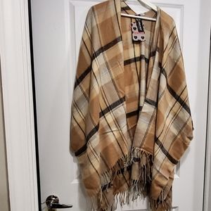 BOOHOO Check Plaid Cape